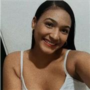 Profesora y estudiante de economía, que enseñar economía básica